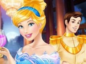 Evening Gown Choices: A Storybook Dress-Up Game